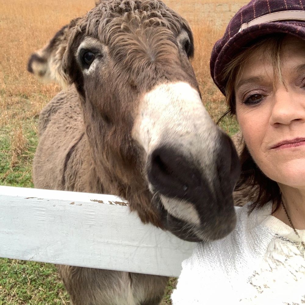 Meet your Posher, Veronica